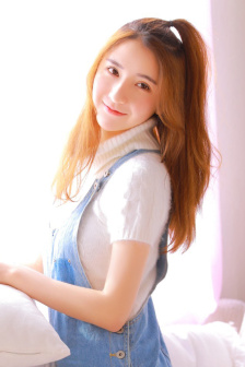 桃桃多肉任落佳